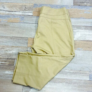 TAIL WHITE LABEL – Beige golf capri pants | Tan stretch comfort •